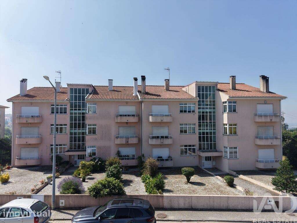 Apartamento T3 em Mangualde, Mesquitela e Cunha Alta - Grande imagem: 3/23