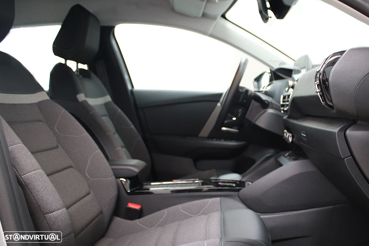 Citroën C4 1.2 PureTech Plus EAT8 - 21