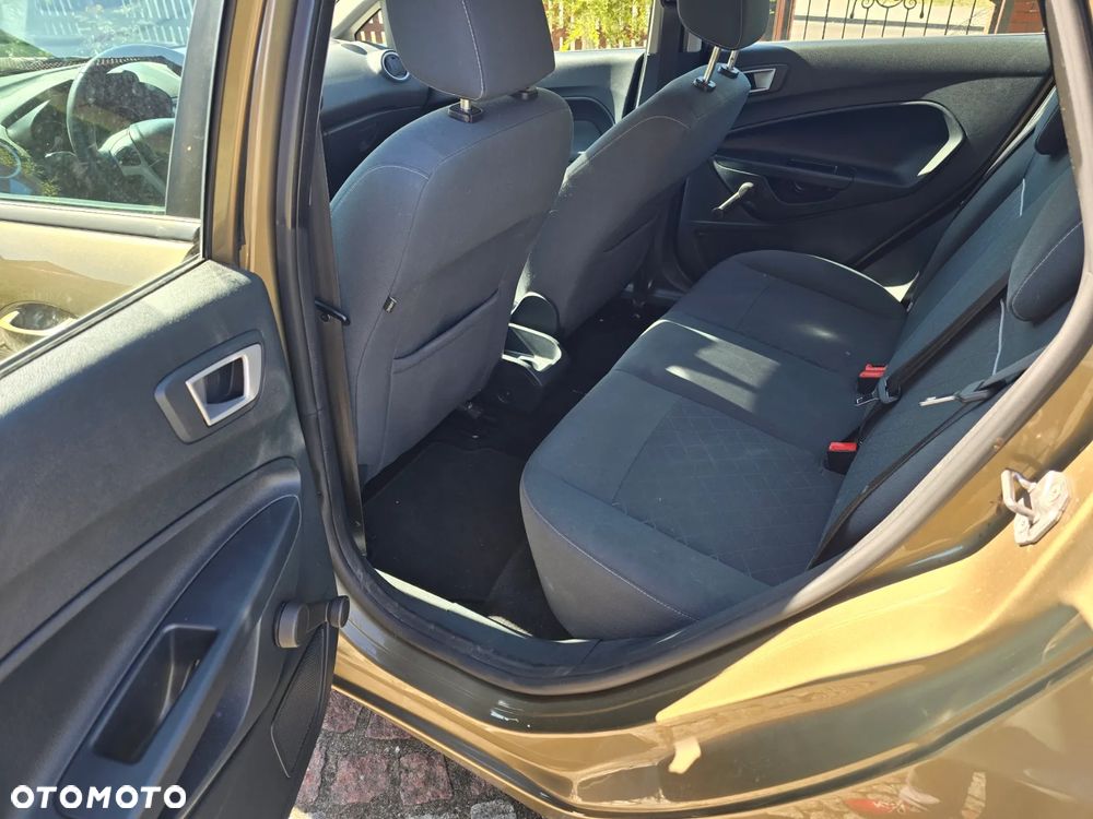 Ford Fiesta 1.25 Gold X EU5 - 9