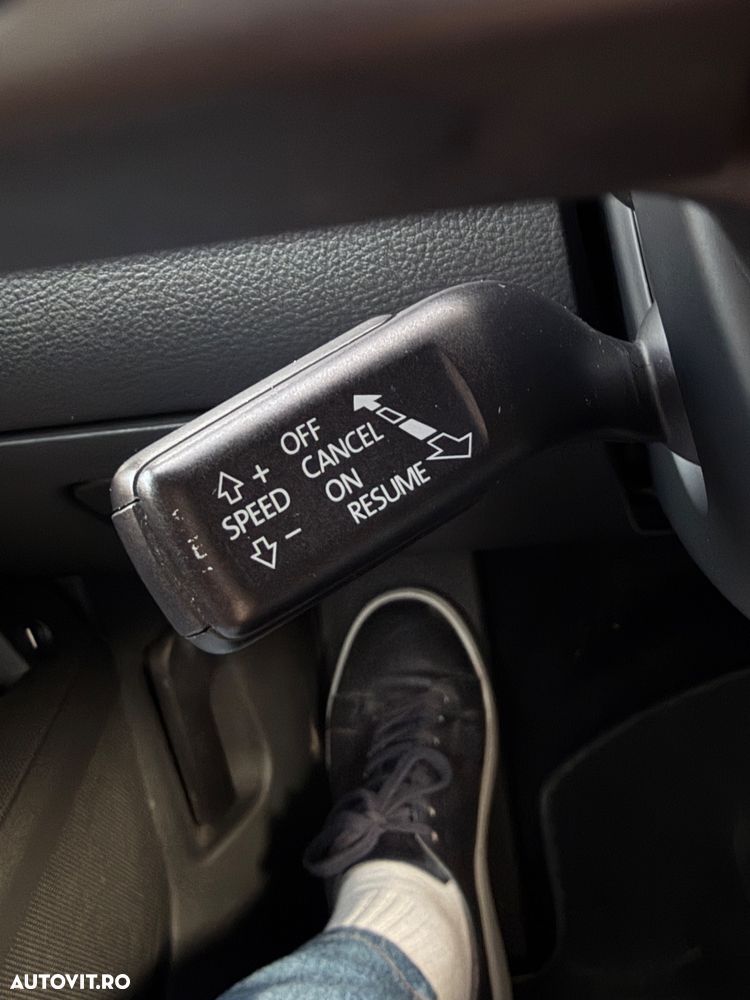 Volkswagen Passat CC 2.0 TSI DSG Individual - 25