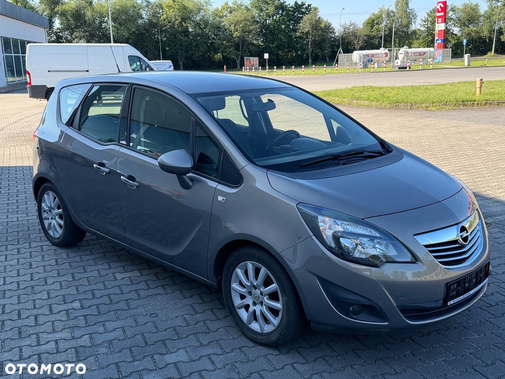 Opel Meriva 1.4 T Cosmo - 13