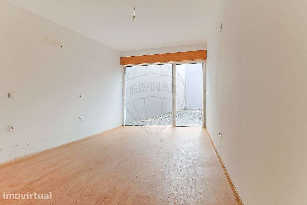 Venda de Moradia T4 + 1 em São Martinho do Bispo, Coimbra - Grande imagem: 4/30
