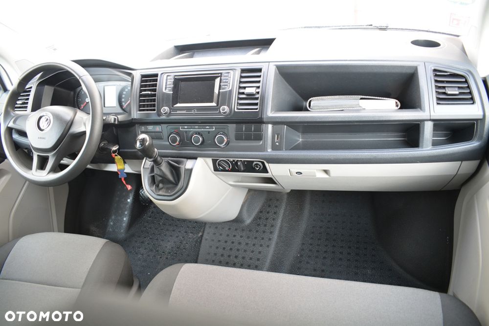 Volkswagen Transporter Kombi L1H1 - 32