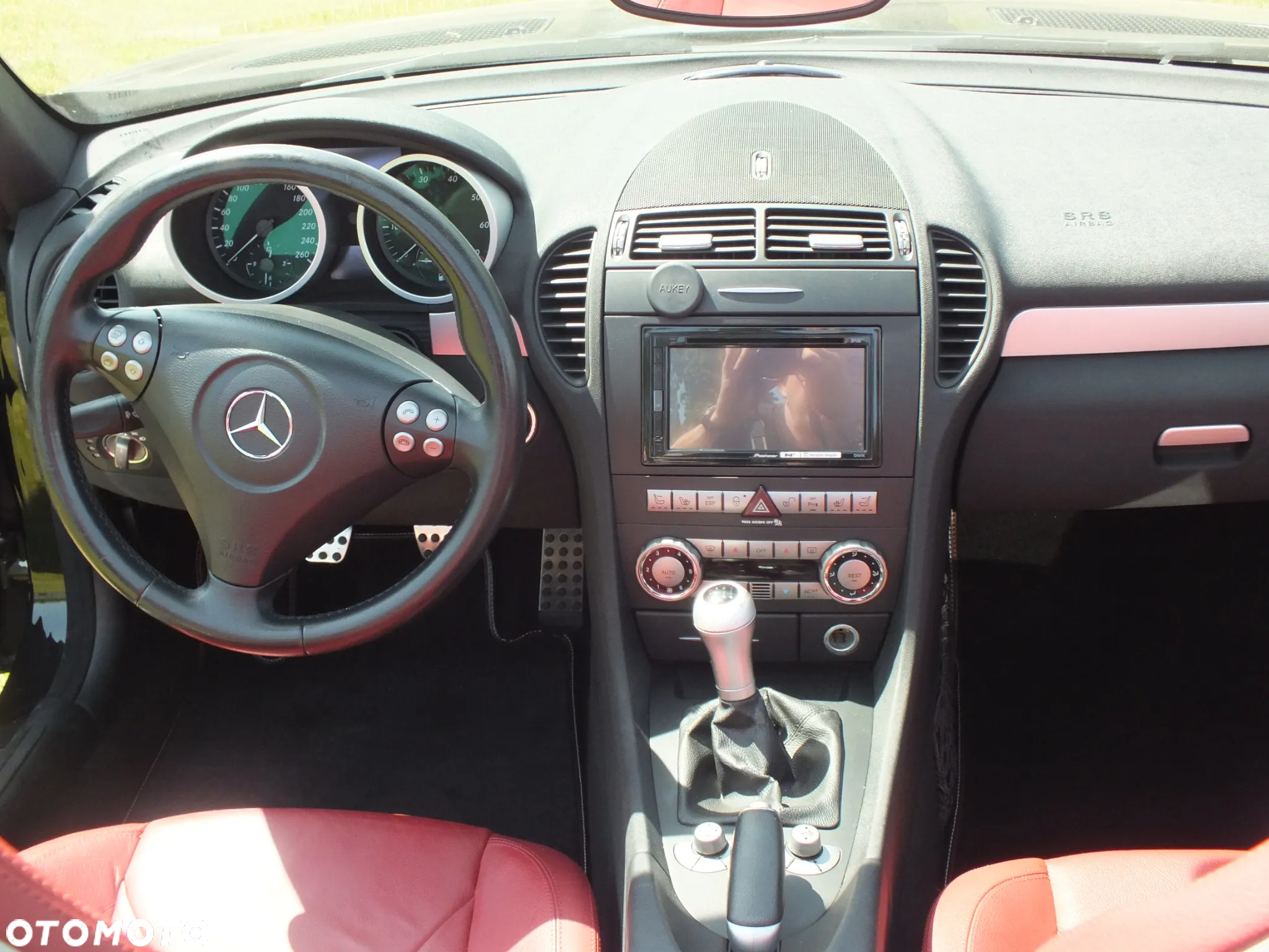 Mercedes-Benz SLK 350 - 10