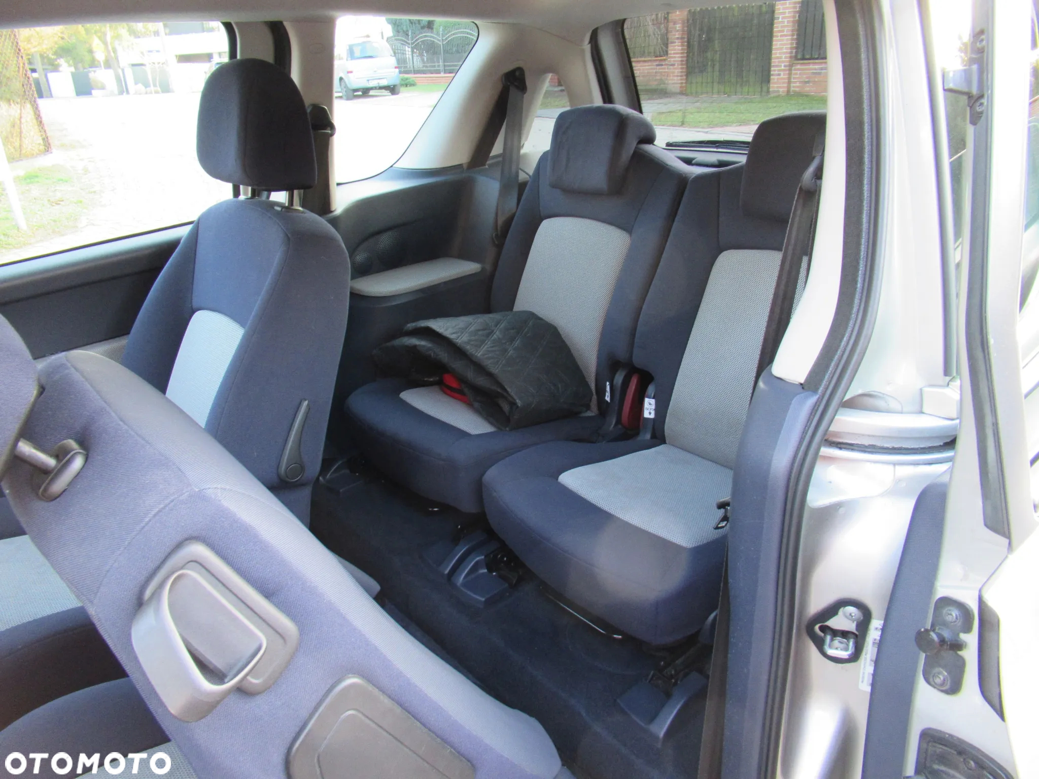 Peugeot 1007 75 Filou - 21