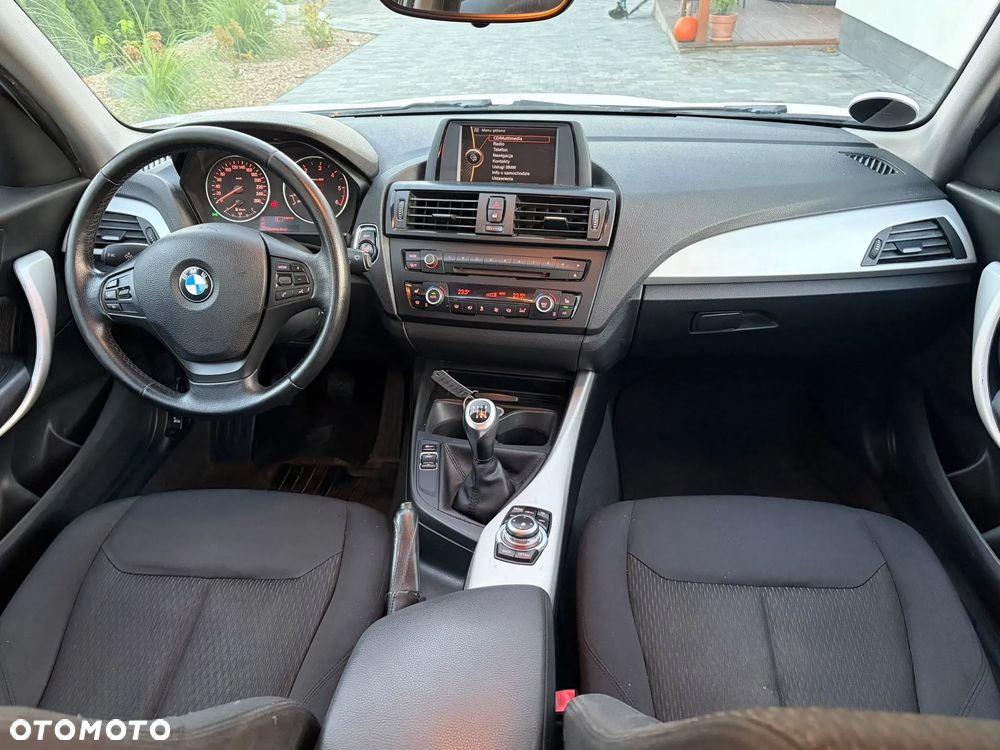 BMW Seria 1 - 11