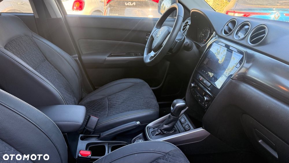 Suzuki Vitara 1.5 Strong Hybrid Premium 4WD AGS - 32