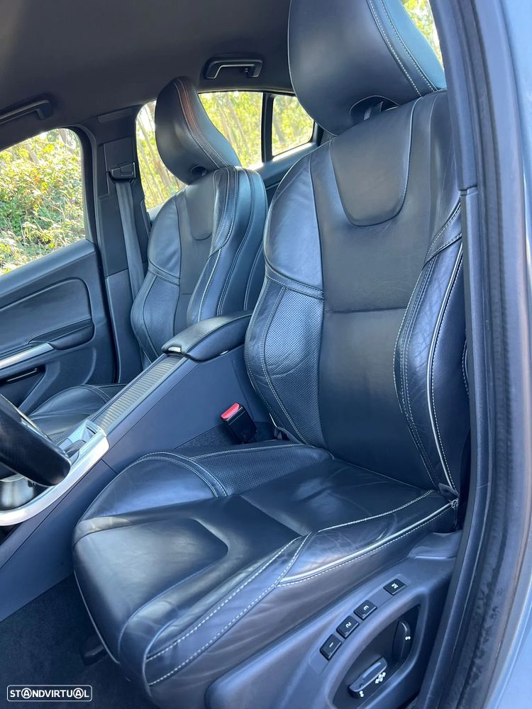 Volvo S60 2.0 D4 R-Design Geartronic - 14