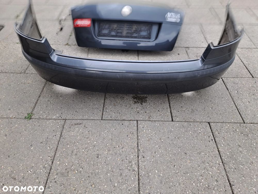 Skoda Octavia II HB kompletna klapa bagażnika kod lakieru 9153 i inne - 3