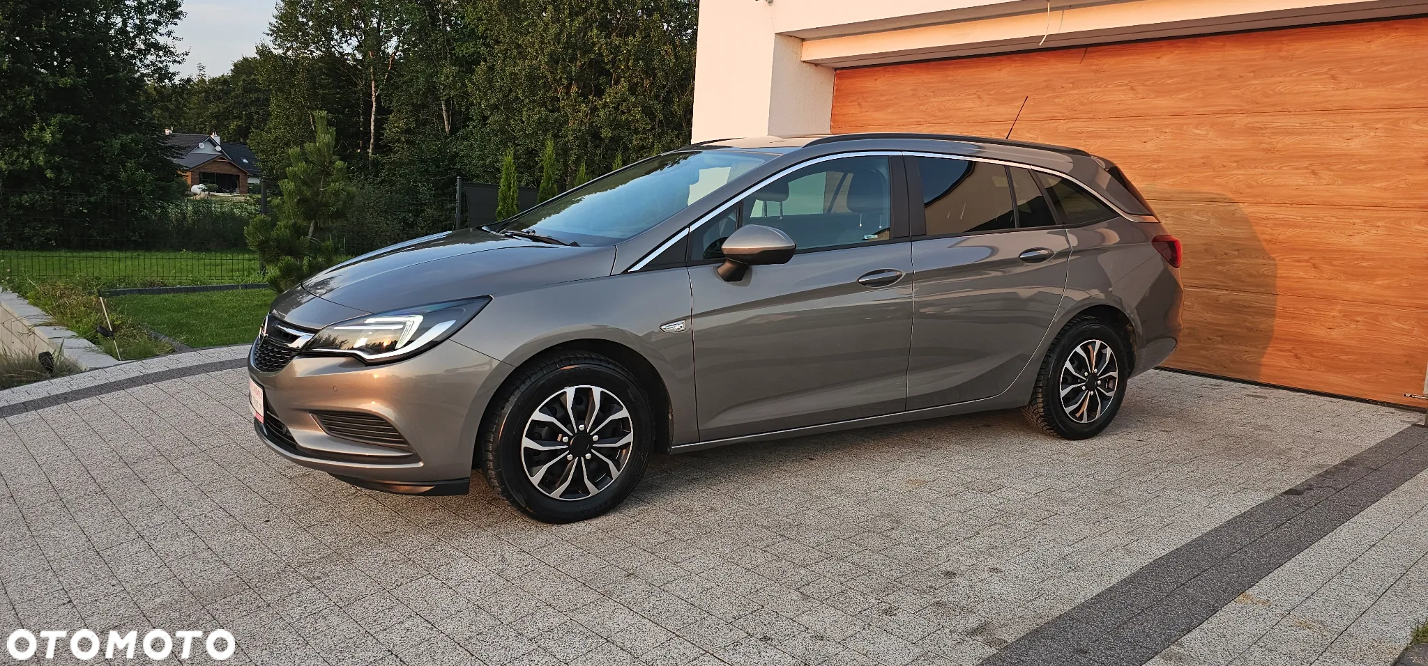 Opel Astra 1.4 Turbo Start/Stop Sports Tourer Dynamic - 30