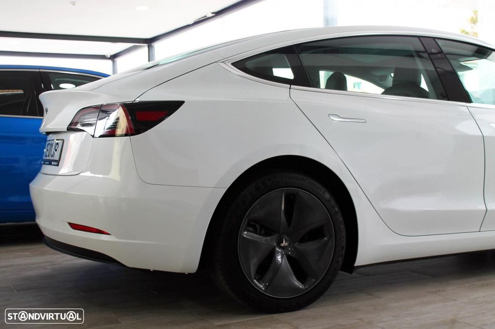 Tesla Model 3 Standard Range Plus RWD - 5