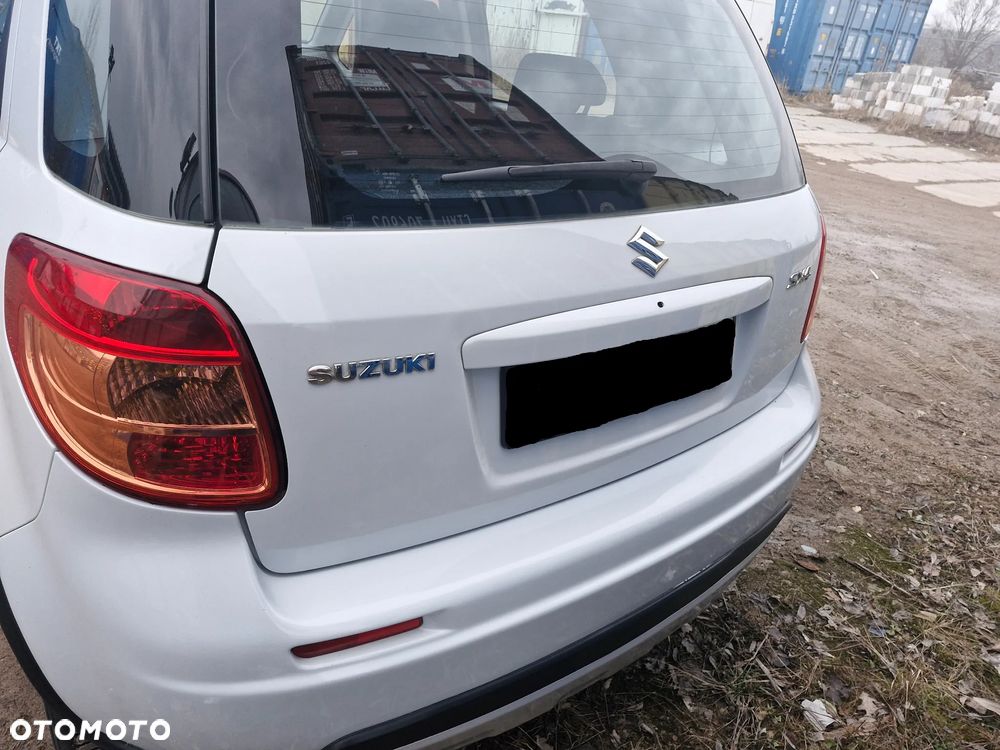 Suzuki SX4 - 3