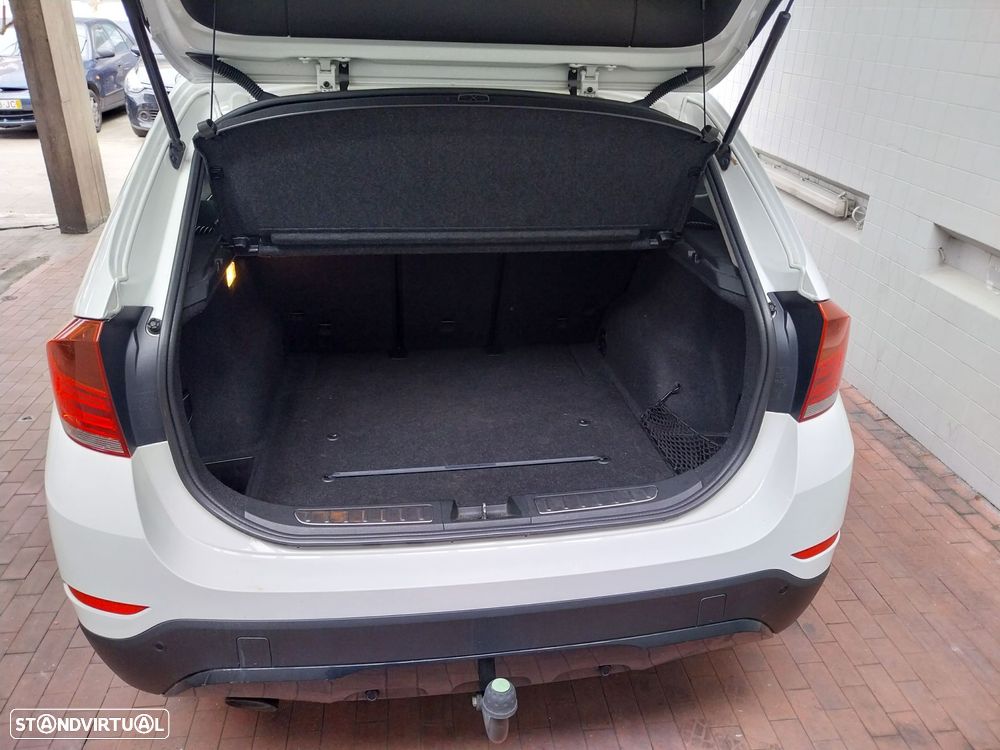 BMW X1 16 d sDrive - 11