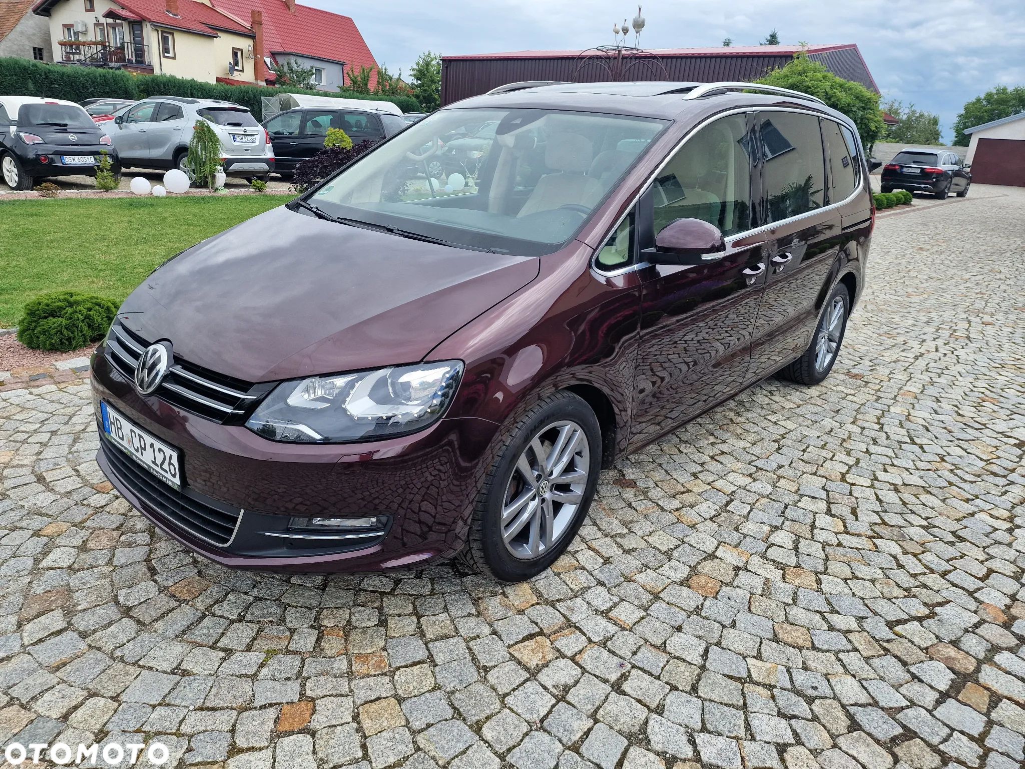 Volkswagen Sharan 2.0 TDI DSG (BlueMotion Technology) Highline - 1