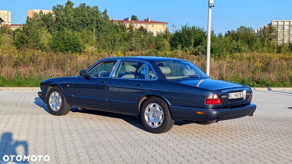 Jaguar XJ 3.2 Executive - 5