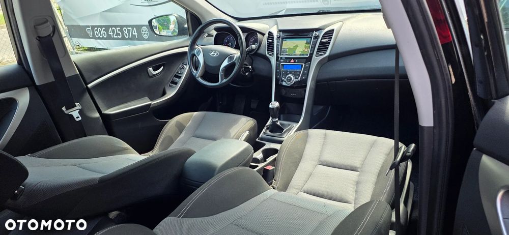 Hyundai i30 1.6 GDI Premium - 15