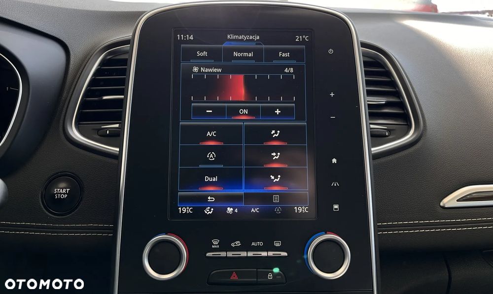 Renault Scenic TCe 140 GPF EDC INTENS - 29