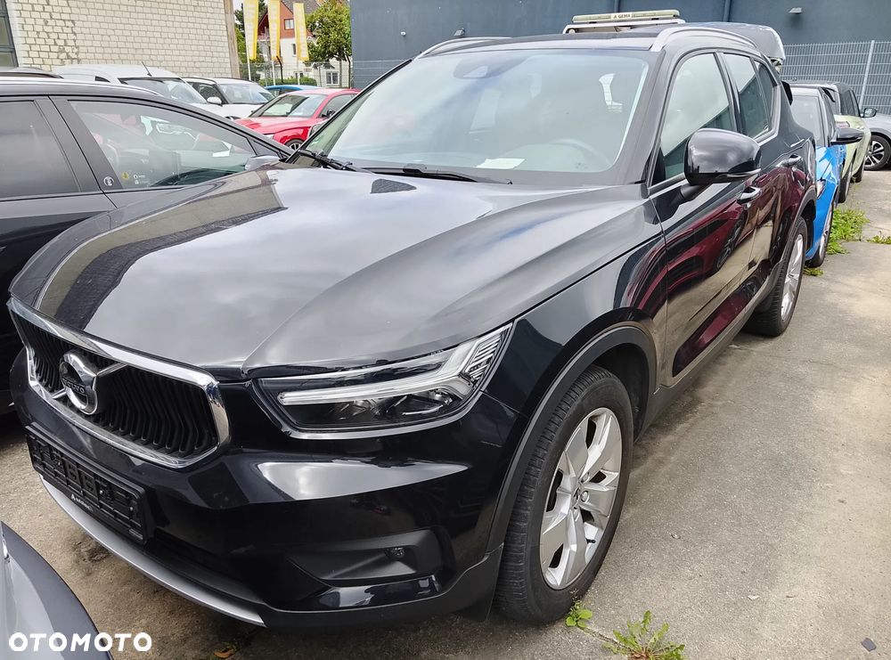 Volvo XC 40 B4 B AWD DKG Momentum Pro - 1