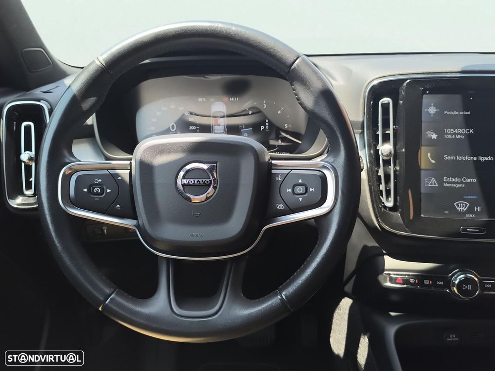 Volvo XC 40 2.0 D3 Momentum Geartronic - 12