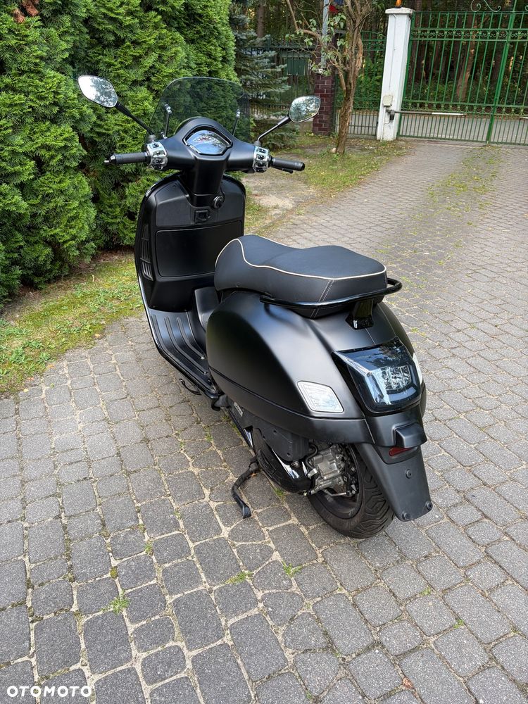 Vespa GTS - 11