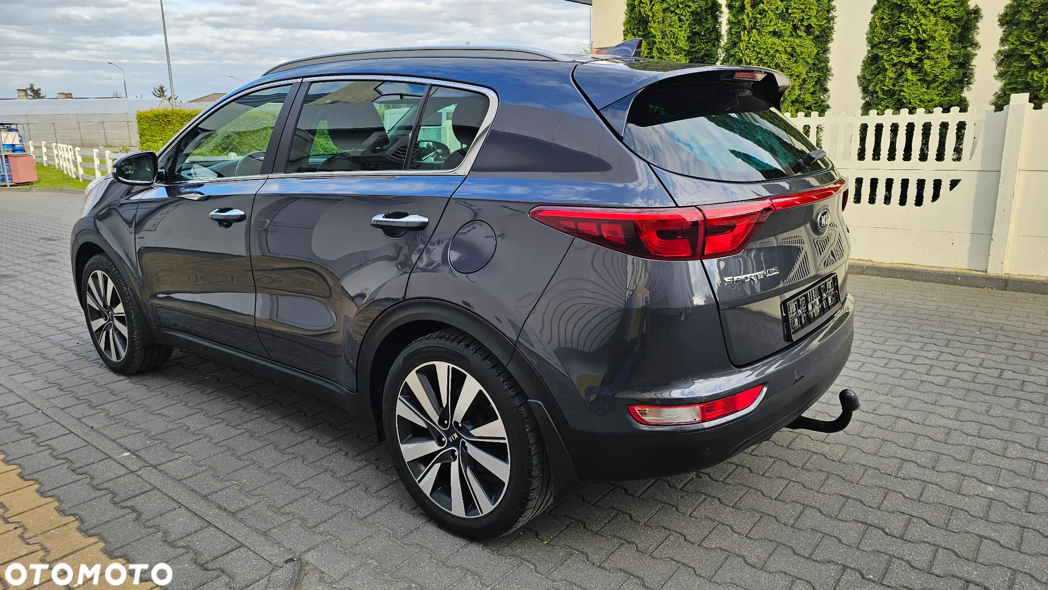Kia Sportage 1.7 CRDI 2WD Dream-Team Edition - 8