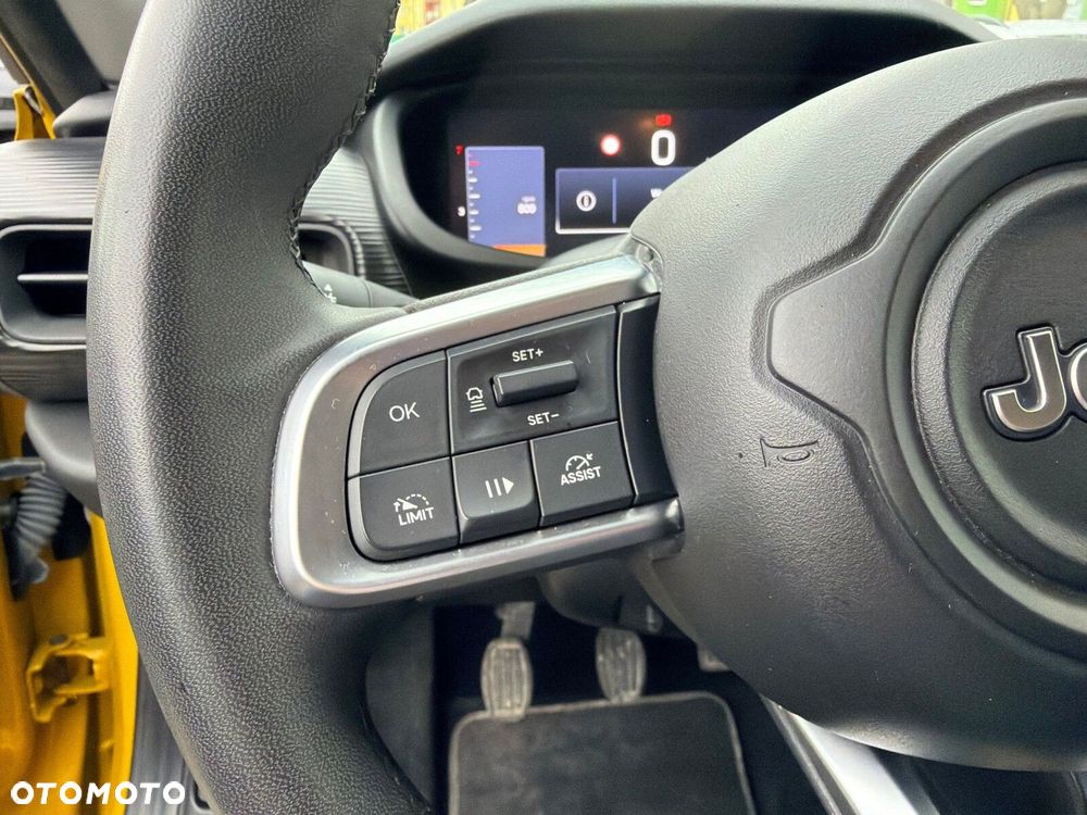 Jeep Avenger 1.2 T3 Altitude - 31