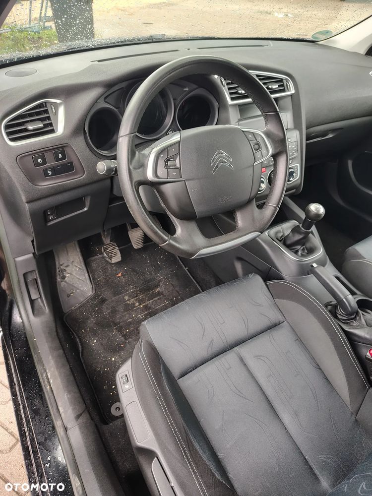 Citroën C4 VTi 120 Selection - 6