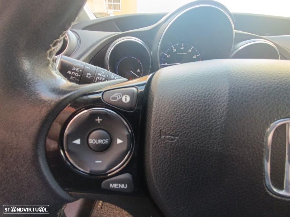 Honda Civic 1.4 i-VTEC Sport Black Edition - 24