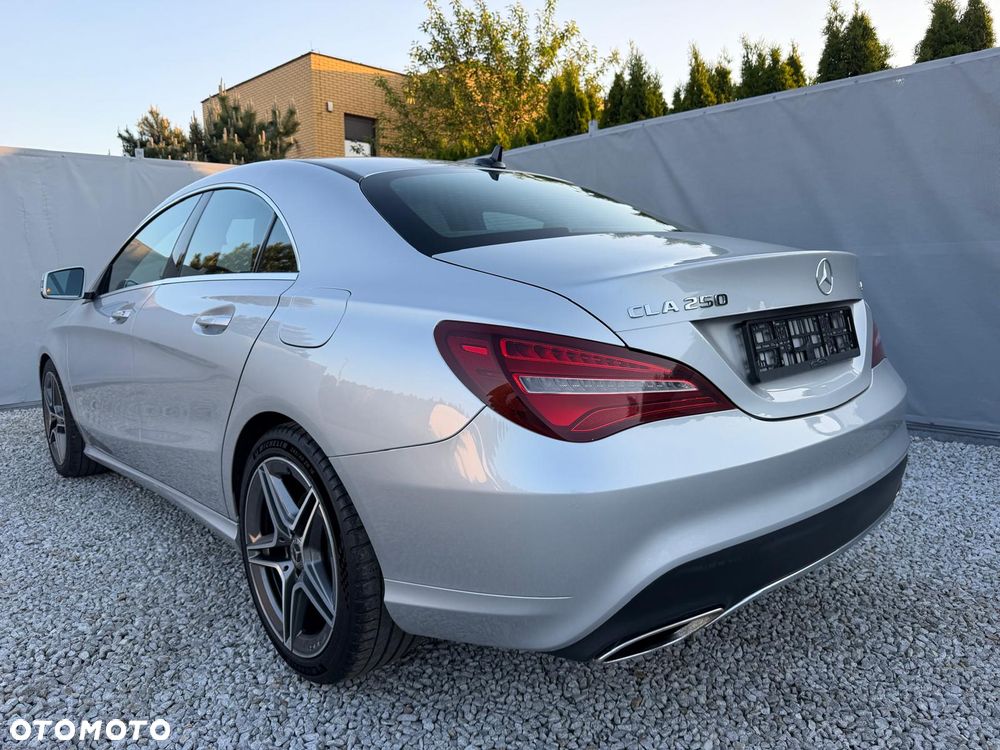 Mercedes-Benz CLA 250 4-Matic Sport - 18