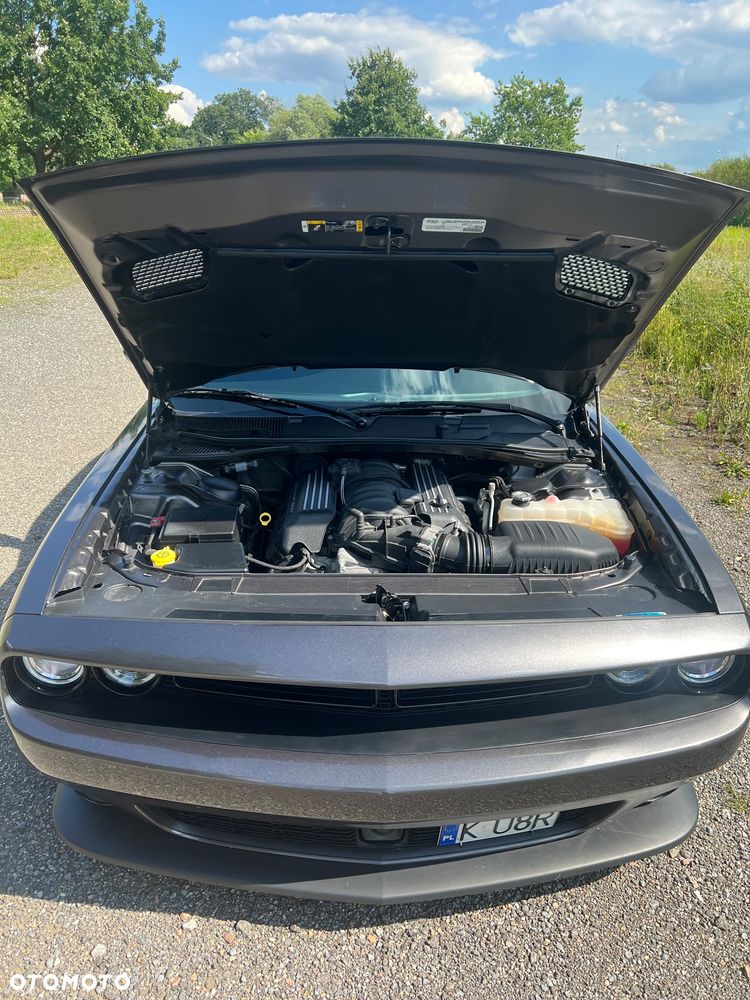 Dodge Challenger 6.4 Scat Pack - 9