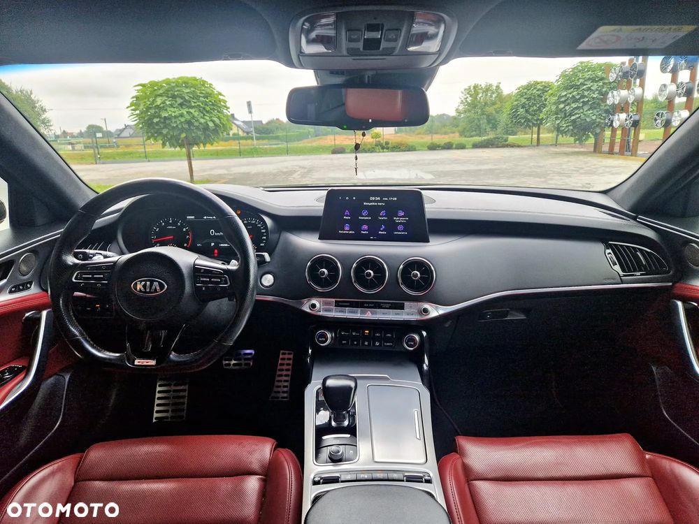 Kia Stinger 3.3 T-GDI V6 GT AWD - 28