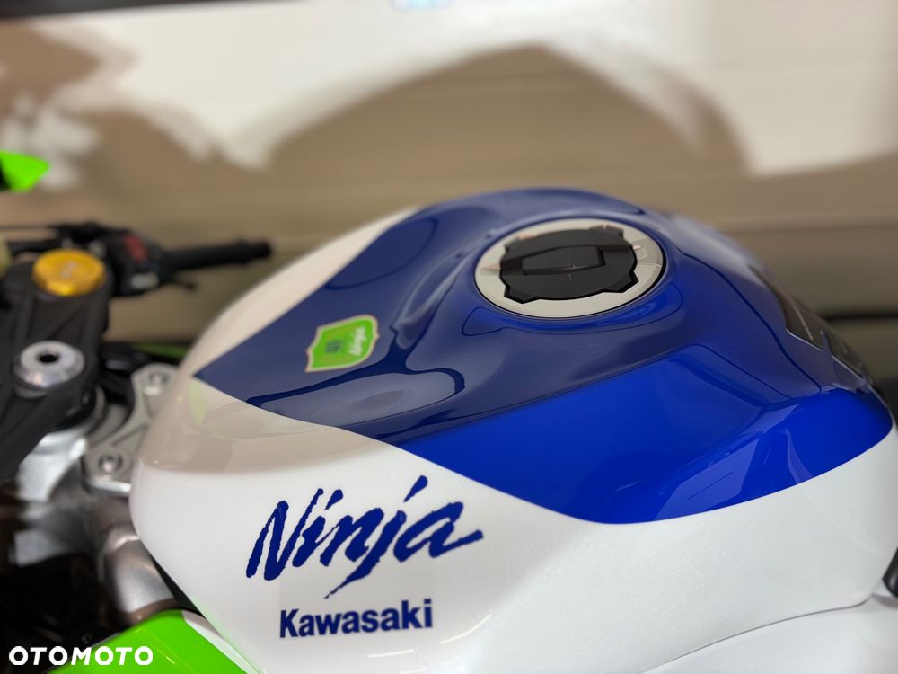 Kawasaki ZX - 20