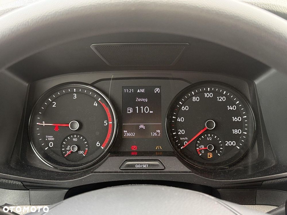Volkswagen Crafter 35 TDI 177 KM Wysoki dach - 16