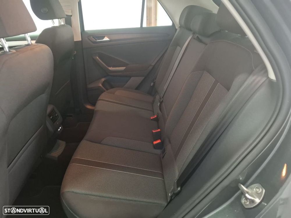 VW T-Roc 1.0 TSI Urban - 13