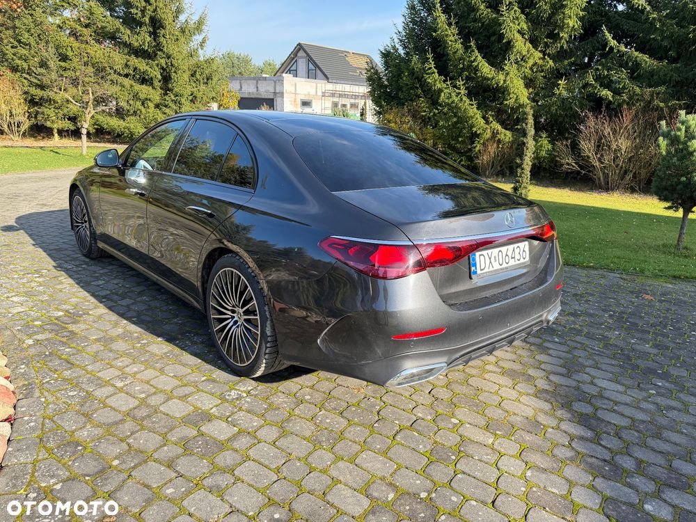 Mercedes-Benz Klasa E ver-220-d-4--matic-amg - 5