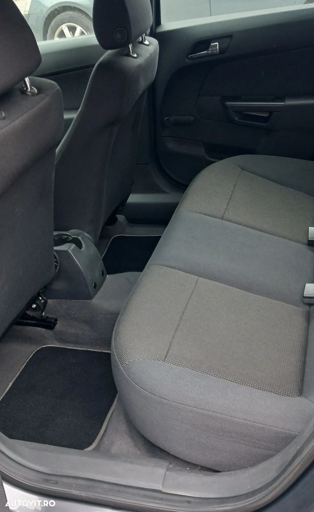 Opel Astra - 5
