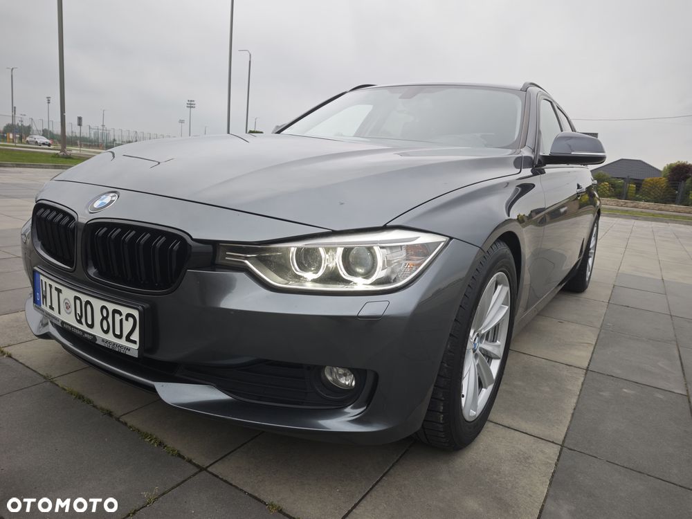 BMW Seria 3 320d Blue Performance Sport Line - 18