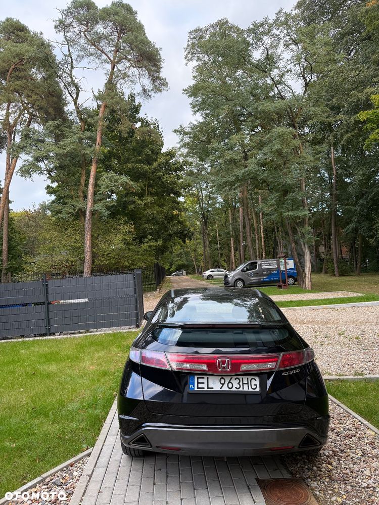 Honda Civic 1.8 Comfort - 15