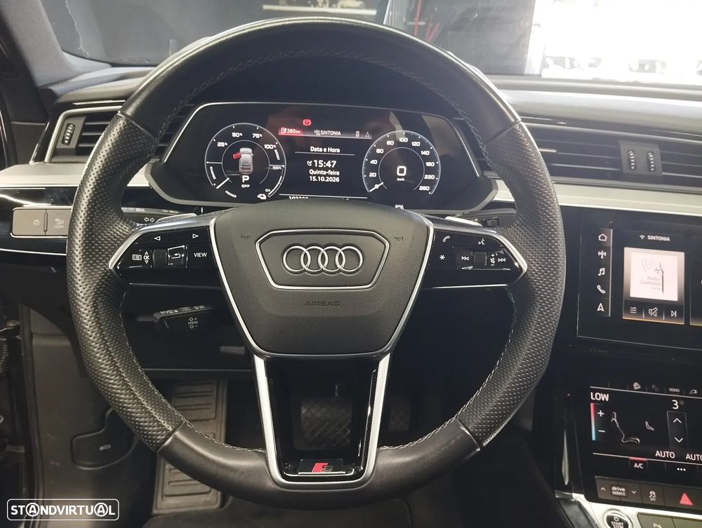 Audi e-tron Sportback 55 quattro S line - 25