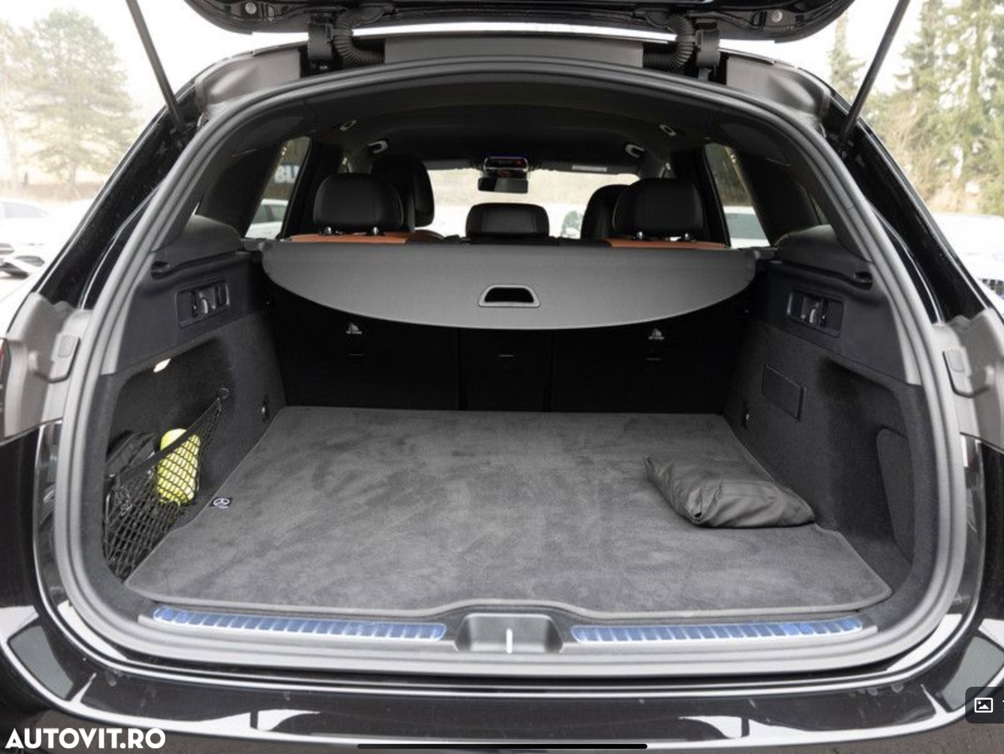 Mercedes-Benz GLC 200 4Matic 9G-TRONIC AMG Line Advanced - 9