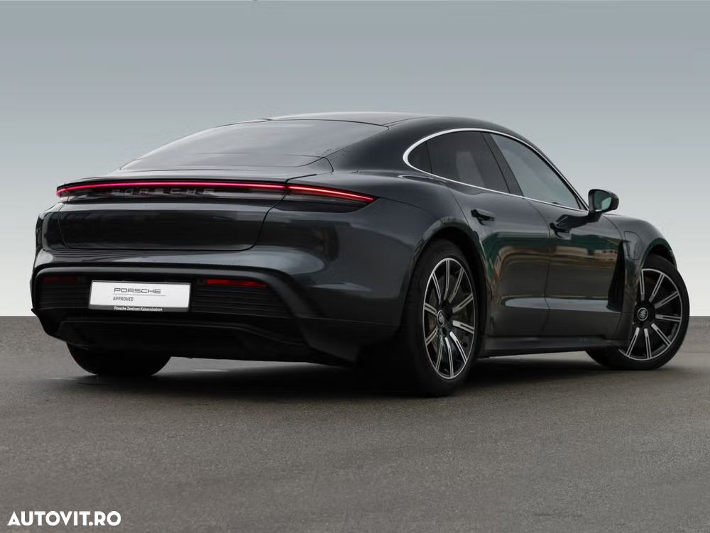 Porsche Taycan - 2