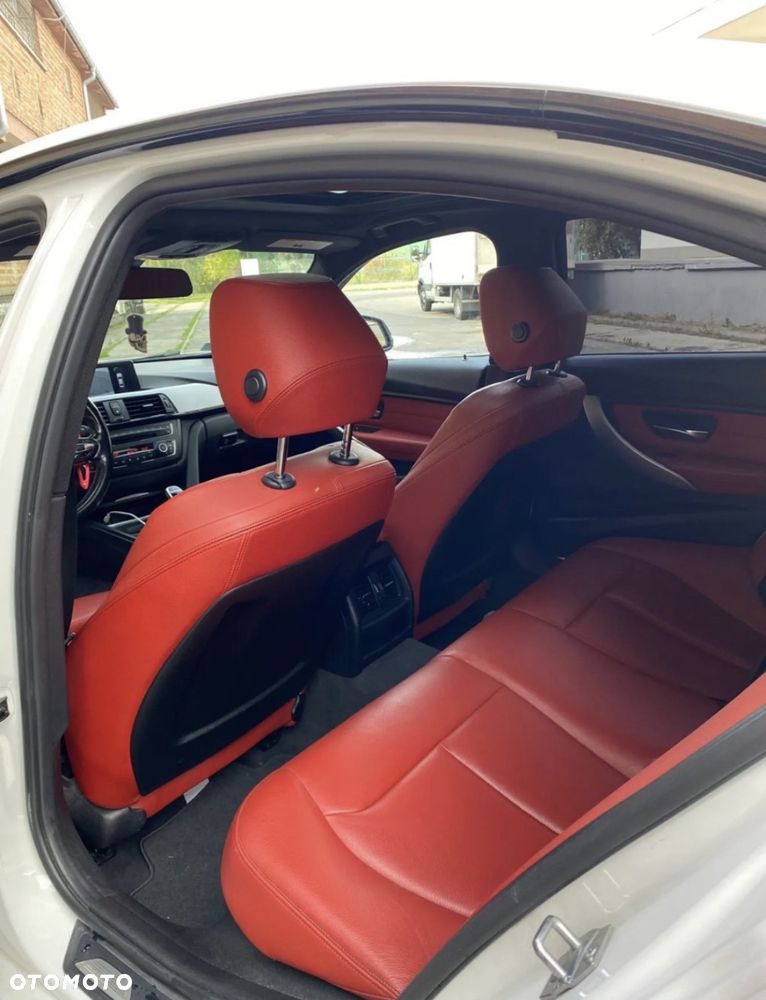 BMW Seria 3 328i xDrive Sport-Aut Sport Line - 7