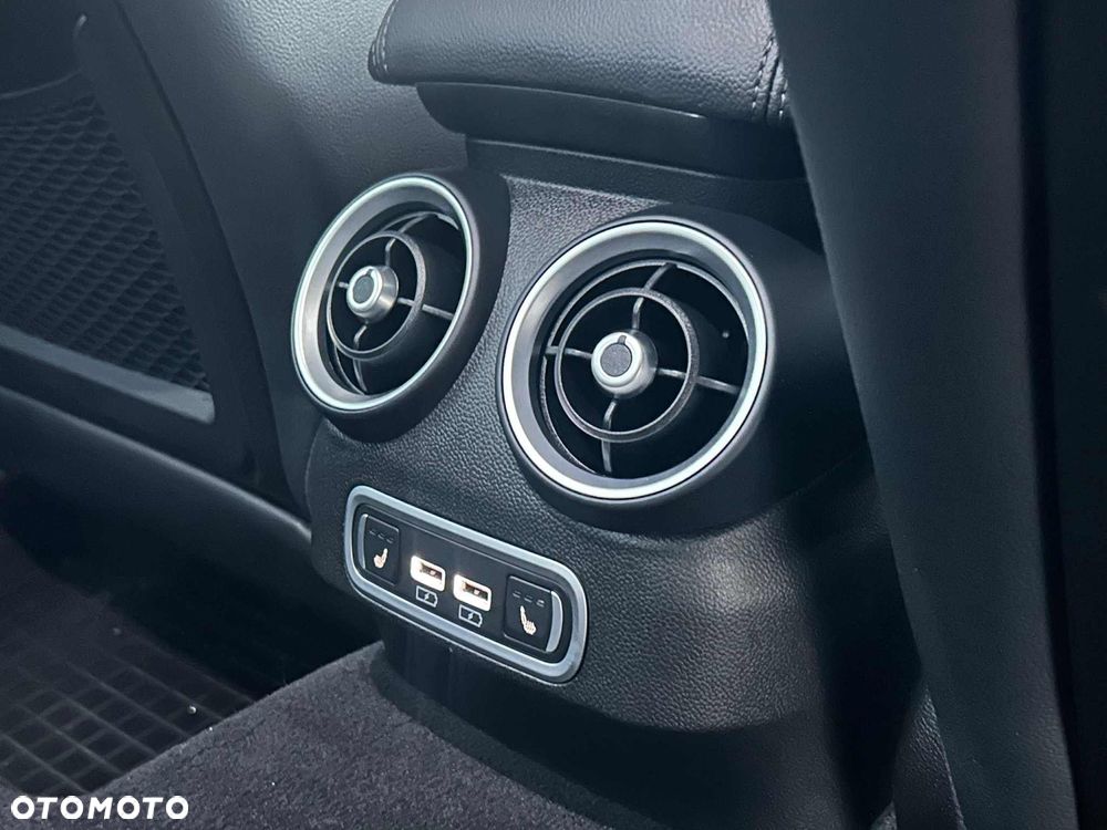 Alfa Romeo Giulia - 25