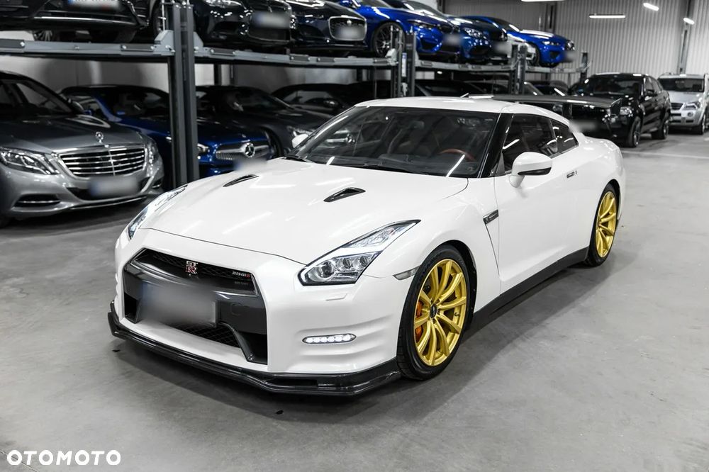 Nissan GT-R Black Edition - 1