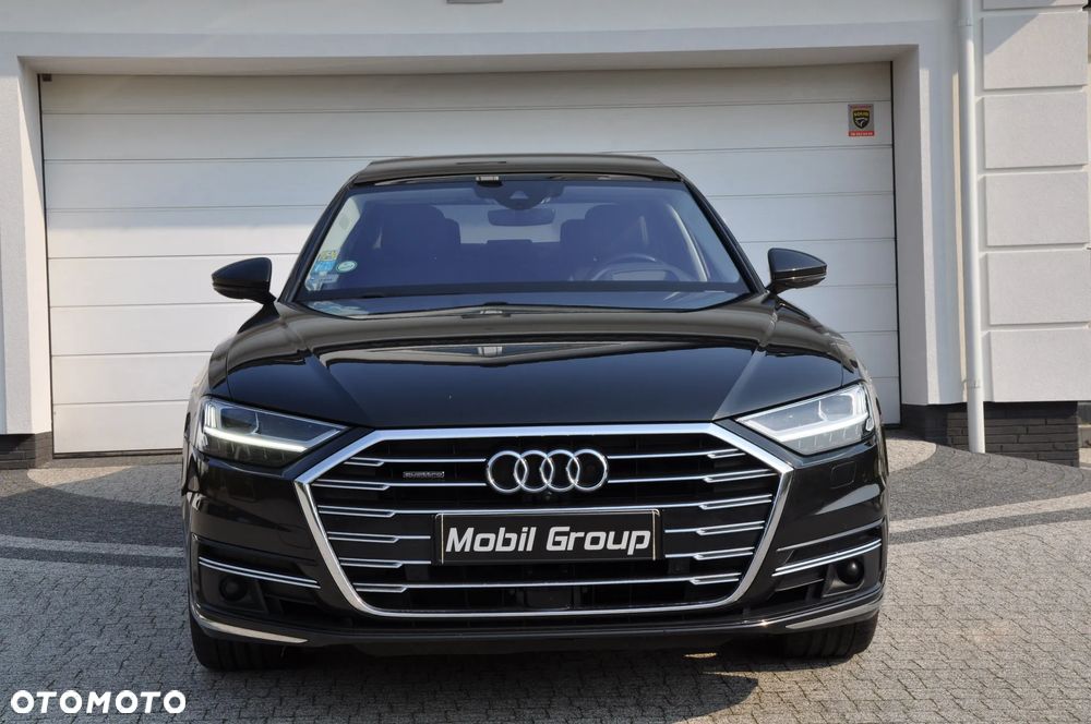 Audi A8 - 4