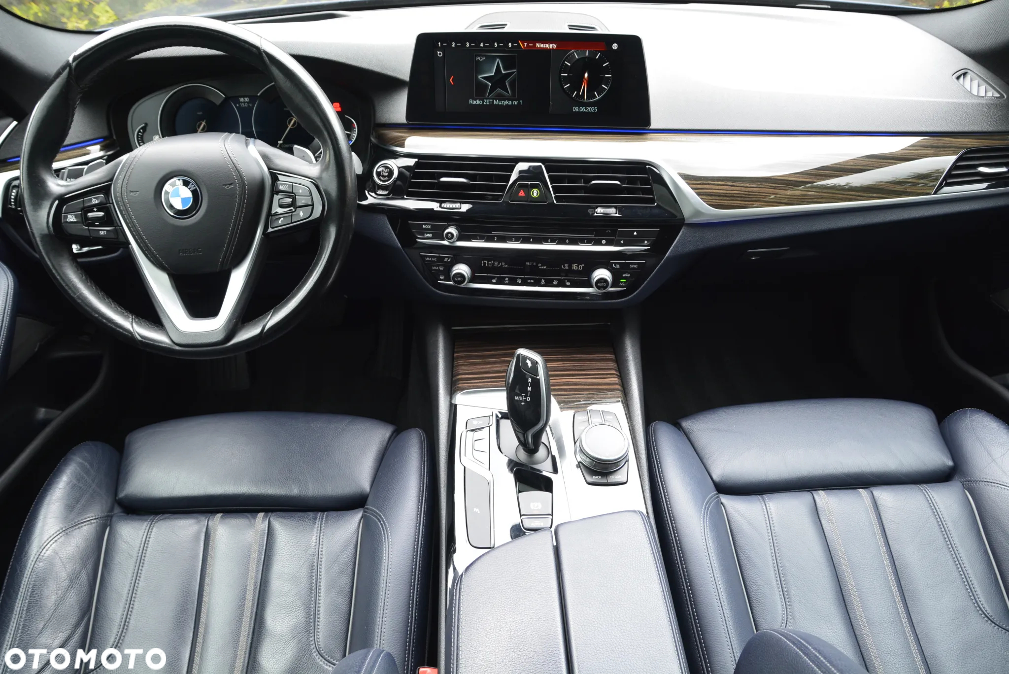 BMW Seria 5 530i Sport Line sport - 30