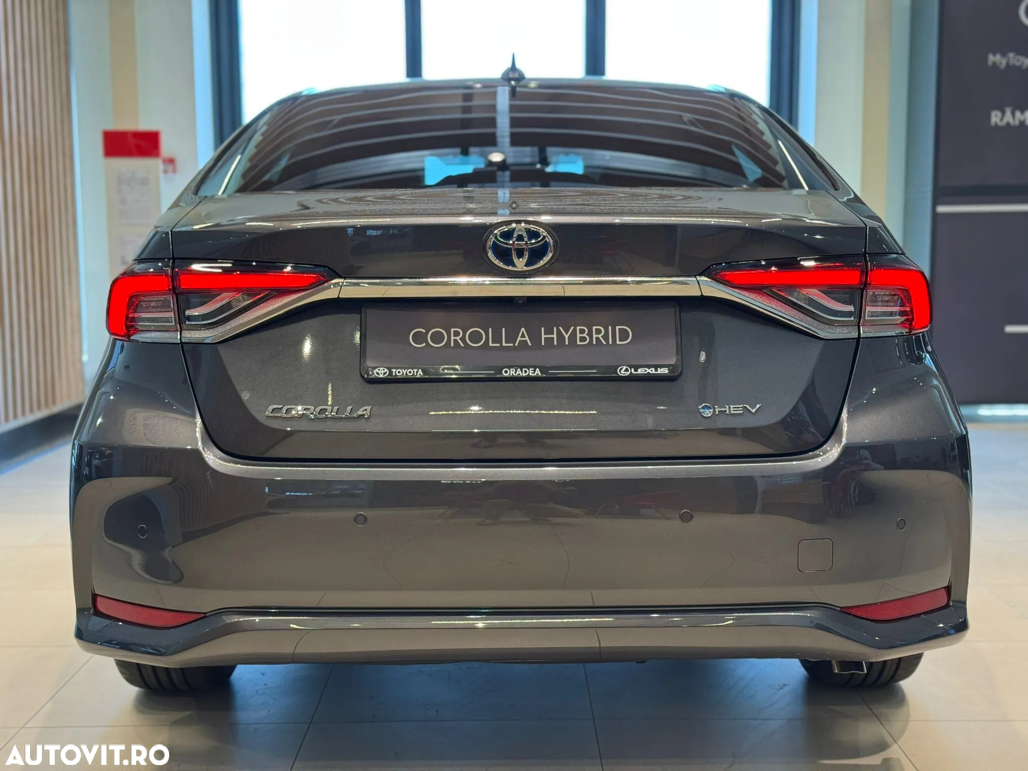 Toyota Corolla Sedan 1.8 HSD Dynamic - 5