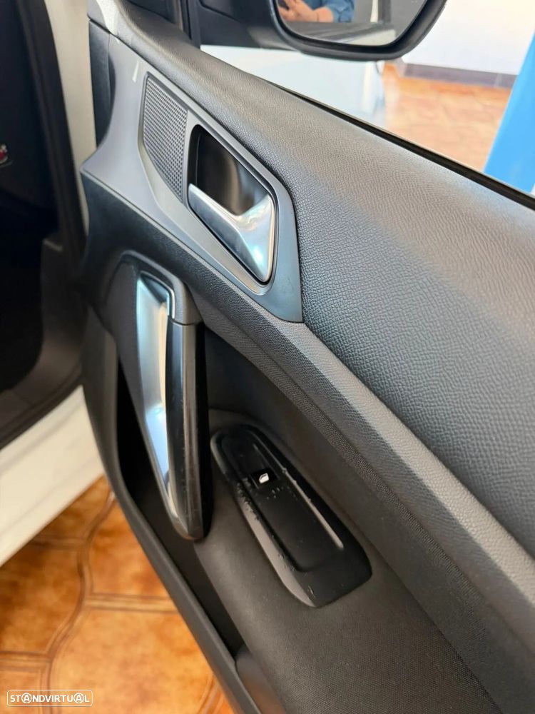 Peugeot 308 SW BlueHDi 100 Stop & Start Nível 1 Business-Line - 22