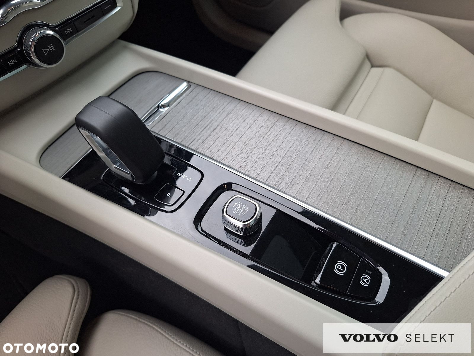 Volvo XC 60 - 26