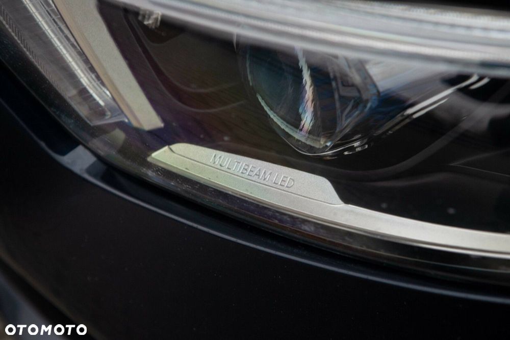 Mercedes-Benz CLS - 15